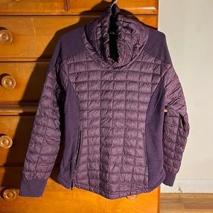 The North Face purple pullover size M